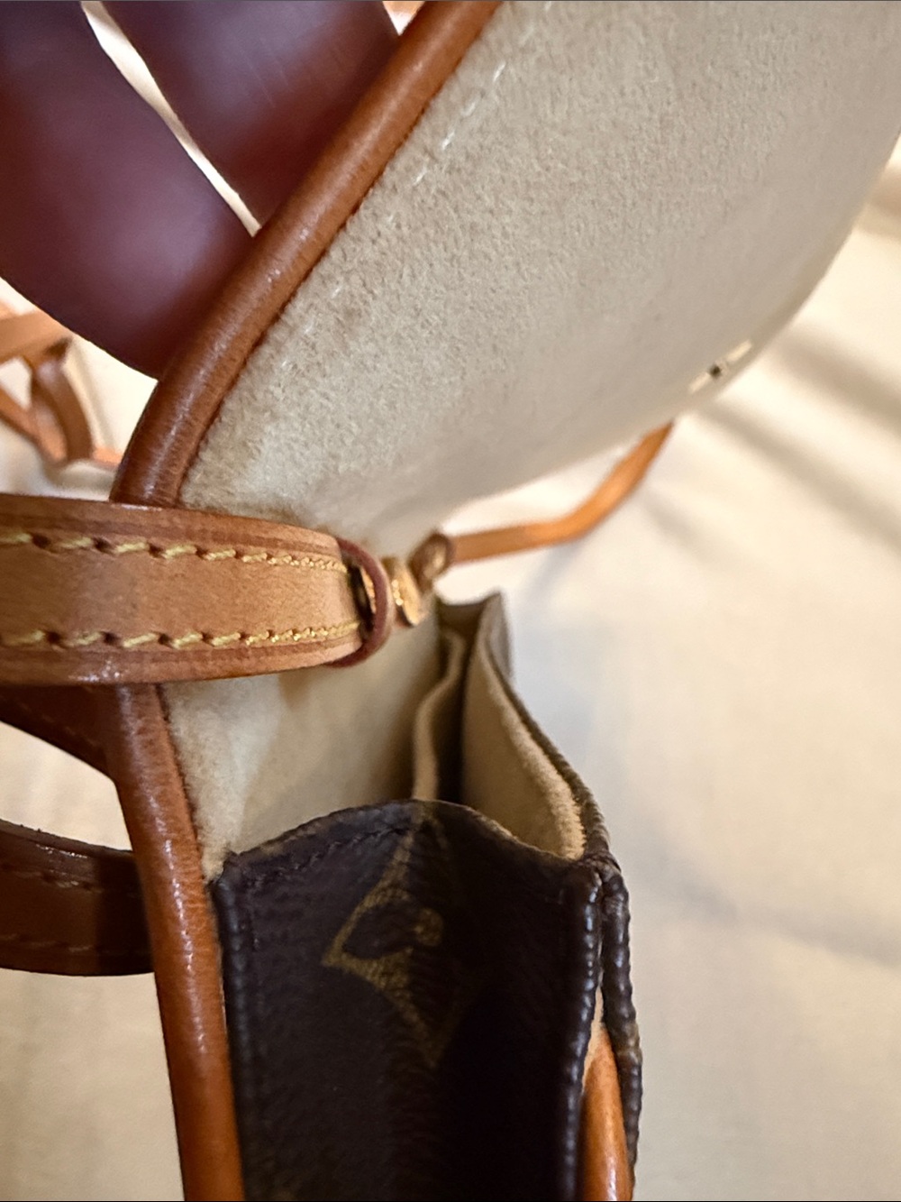 PRISTINE Louis Vuitton Brown Monogram Pochette Twin GM Vintage - Picture 11 of 16